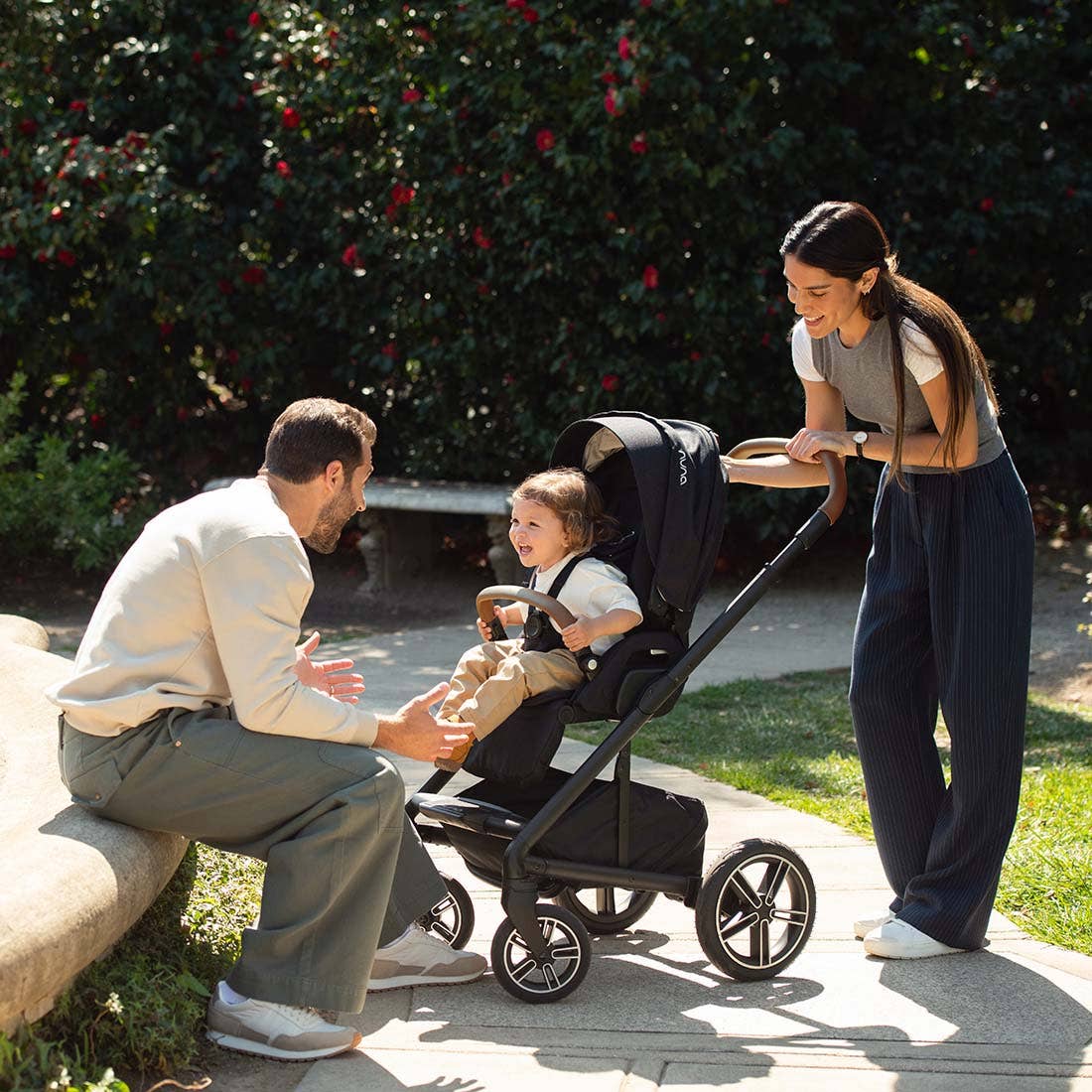 Nuna MIXX Next full-size stroller all-terrain stroller thumbnail 2 - detailed view showing features and design