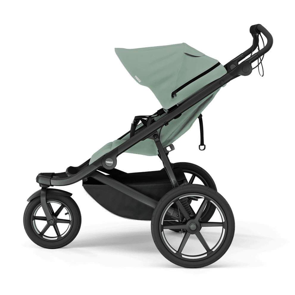 Thule Urban Glide 3 full-size stroller all-terrain stroller thumbnail 2 - detailed view showing features and design
